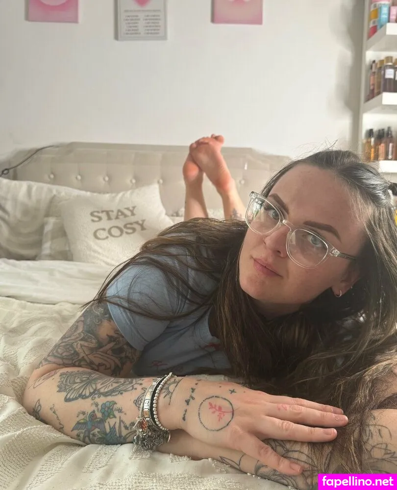 kerriandlaylax, urfaveduox Nude Leaked OnlyFans Photo #ILJUz68wIe