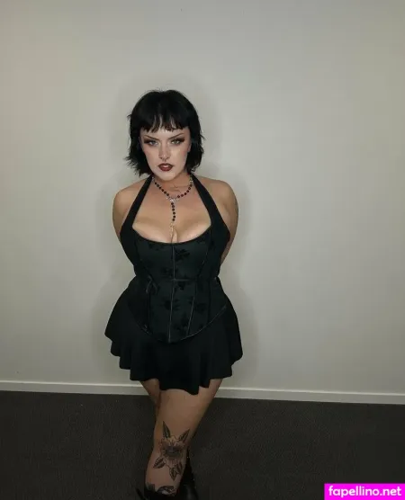 Urfavegothh OnlyFans Thumbnail #JCmWn5TjF2