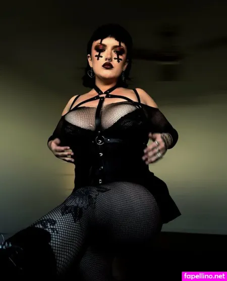 Urfavegothh OnlyFans Thumbnail #SSDXpS9icH