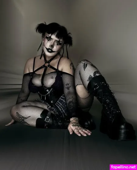 Urfavegothh OnlyFans Thumbnail #wq5II5gnpO