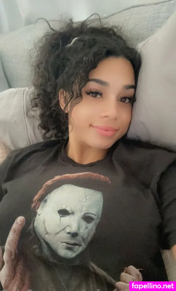 chickie_nugz, urfavelightskin_free Nude Leaked OnlyFans Photo #EPl9XQMHOC