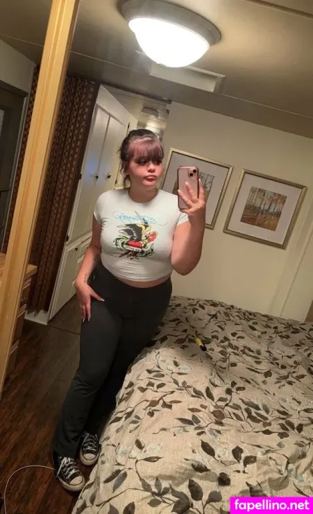 Urfavemobih666 OnlyFans Thumbnail #NLM4AYDWMj