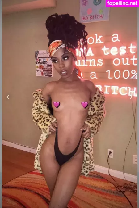 Urfavgirlfriend OnlyFans Thumbnail #NBVCKqQO3u