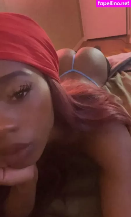 Urfavgirlfriend OnlyFans Thumbnail #jqGOuwlA35