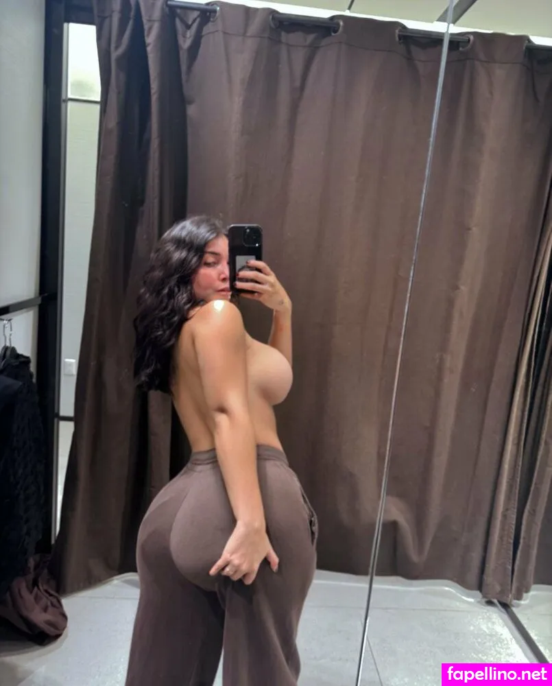 urfavkrrvrxfree, urfavtlx Nude Leaked OnlyFans Photo #xNvtIVe4Jx