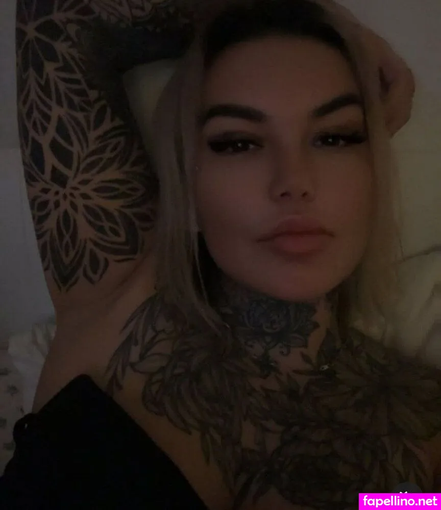 Sanita Mills, ur_fave_tattooed_mom, urfavouritetattooedmom Nude Leaked OnlyFans Photo #N63XPXaS0f