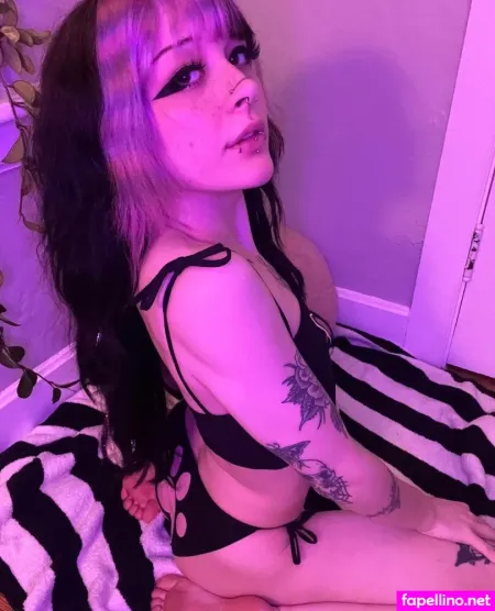 Urgflottie OnlyFans Thumbnail #DVh7QSQ7I8