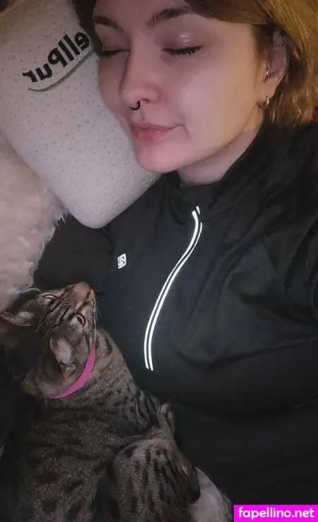 Urgirlcharming OnlyFans Thumbnail #2fiuK5mS4l