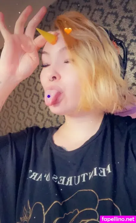 Urgirlcharming OnlyFans Thumbnail #aztwYmriLv