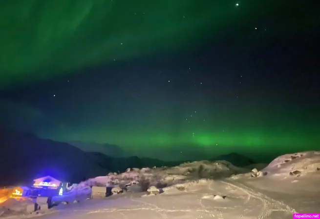 Urgirlcharming OnlyFans Thumbnail #guTqZNiC2K