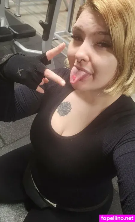 Urgirlcharming OnlyFans Thumbnail #kETNPo2nyQ