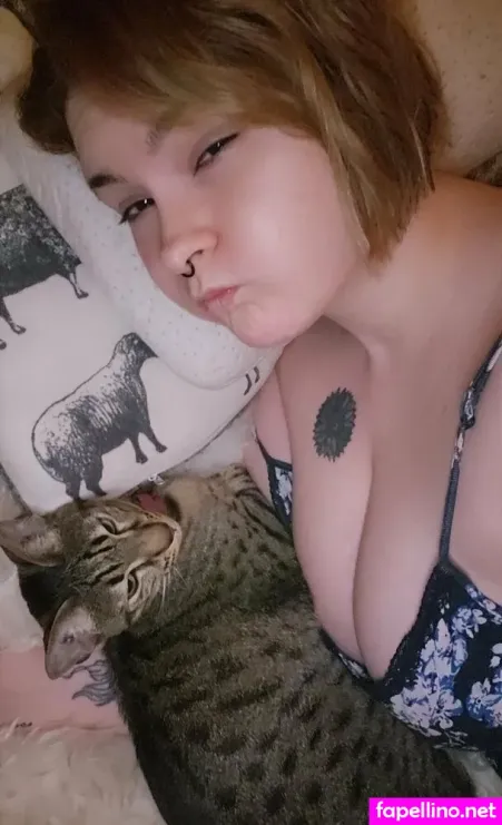 Urgirlcharming OnlyFans Thumbnail #xs98NR6VHK