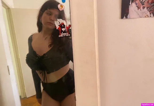 Urgirlizzi OnlyFans Thumbnail #Sg8x0OpJON