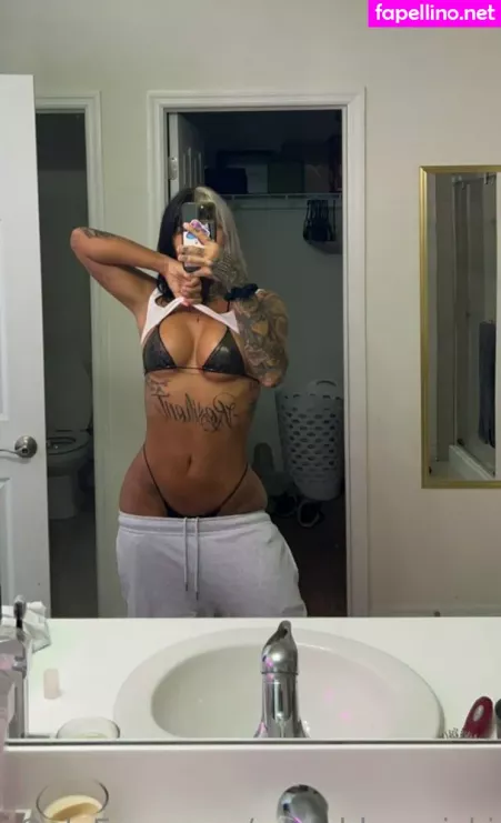 Urgoddessnicki OnlyFans Thumbnail #unrbXqiZkq