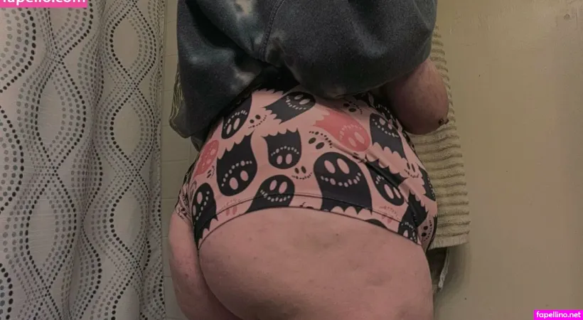 Urgothfairy666 OnlyFans Thumbnail #0iVWbtYxSB