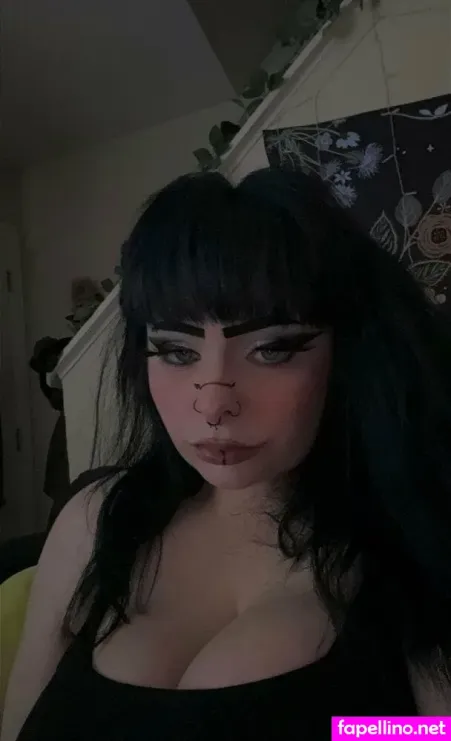 Urgothfairy666 OnlyFans Thumbnail #SSI2rX4VfW