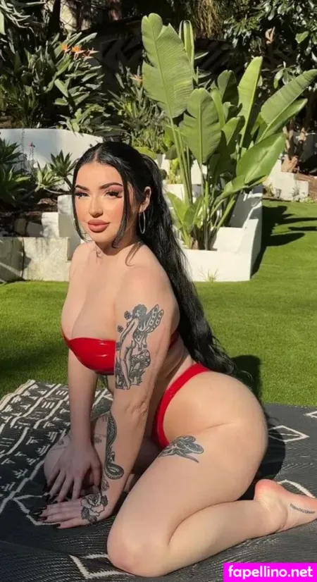 Urhotexgirlfriendd OnlyFans Thumbnail #Xa6EEoKUzt