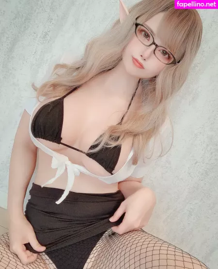 Uri11 27 OnlyFans Thumbnail #N0yvyQCcTa