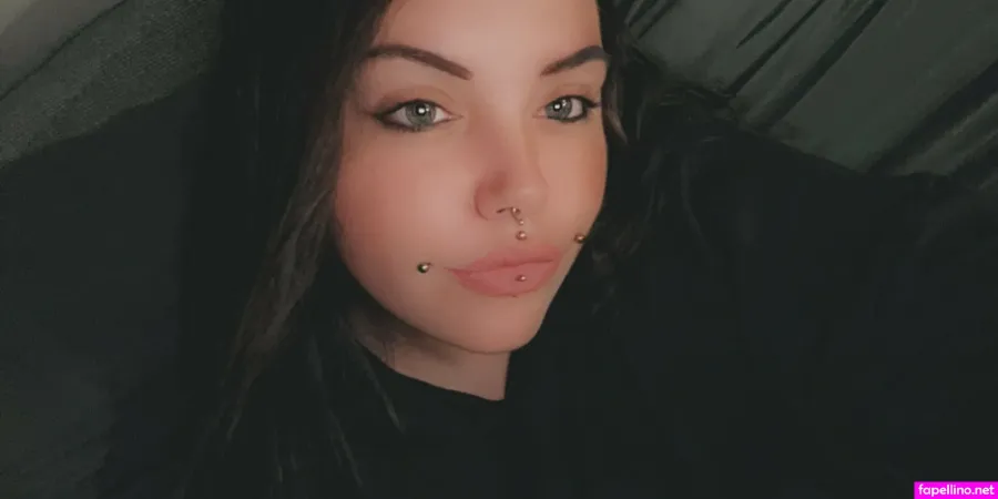 Urlgirlfriendfree OnlyFans Thumbnail #Ka1G0LPUsq