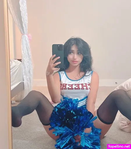 Urlittlelia 2 OnlyFans Thumbnail #nc4ErvWL00
