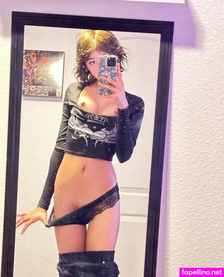 Urluvrin 2 OnlyFans Thumbnail #HcNtTVYTwn