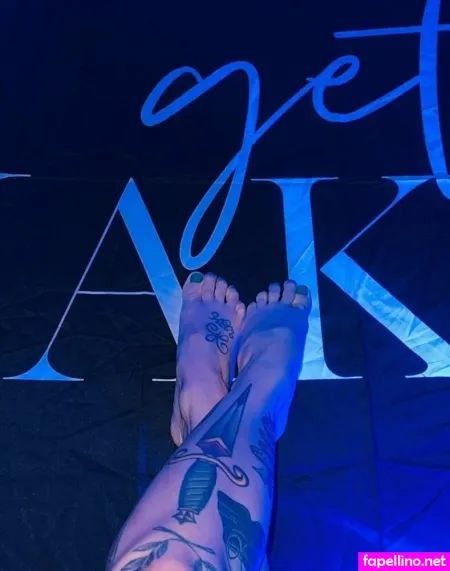 Urmackenzford OnlyFans Thumbnail #EGoyoa809U