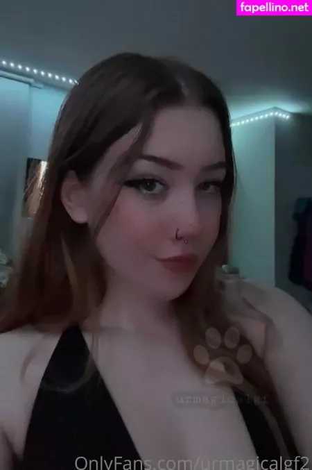 Urmagicalgf2 OnlyFans Thumbnail #xsFi906PTI