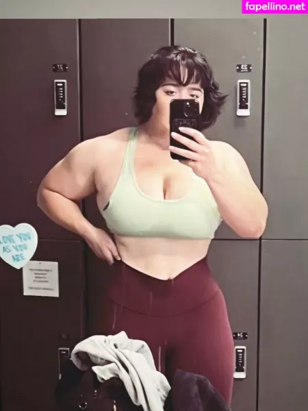 Urmommymaggie OnlyFans Thumbnail #E9LNk5U00T