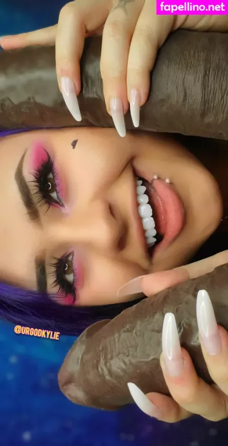 Urpawgkylie OnlyFans Thumbnail #D1fqbwuTB0