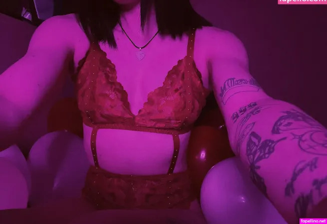 Urpervertedgf OnlyFans Thumbnail #JHZ375S5dP