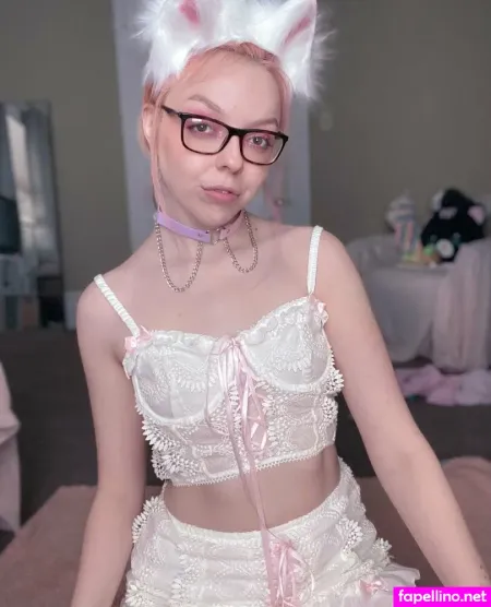 Urpocketprincess OnlyFans Thumbnail #F513fjMMe8