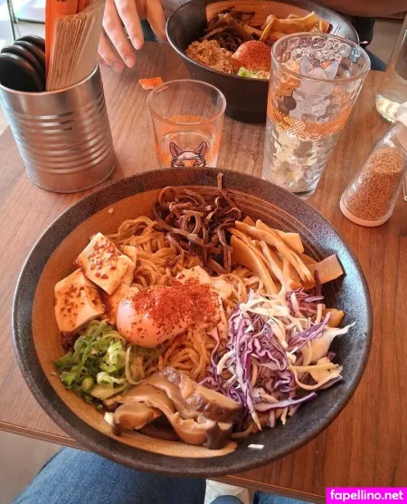 Urprincessamara OnlyFans Thumbnail #4hUbTDH16M