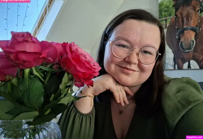 Urprincessamara OnlyFans Thumbnail #p2qtmrvt27