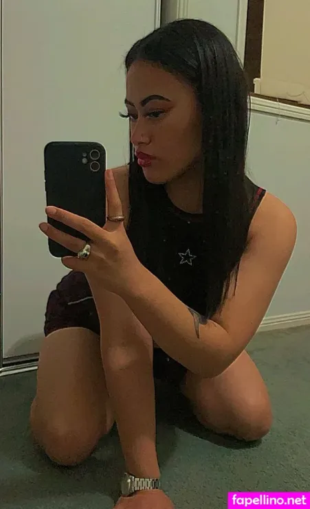 Urproffesionalma OnlyFans Thumbnail #QqThyIPs85