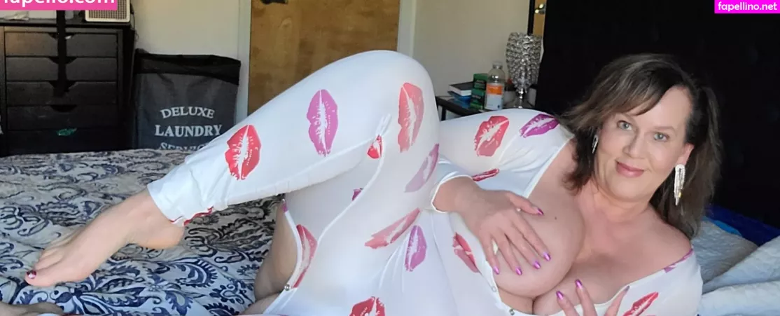 Ursula OnlyFans Thumbnail #cUgOnUo1O5