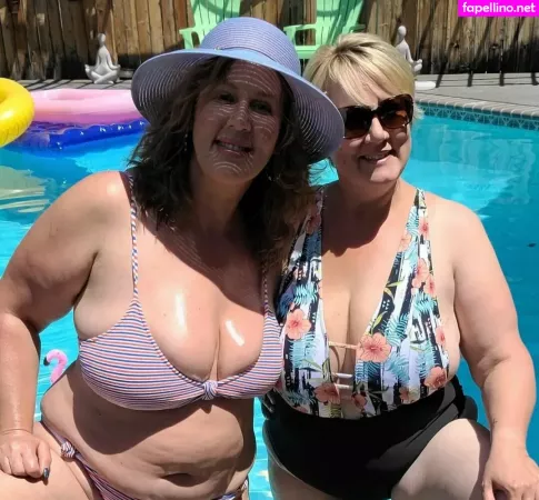 Ursula OnlyFans Thumbnail #n35JYtfYrc