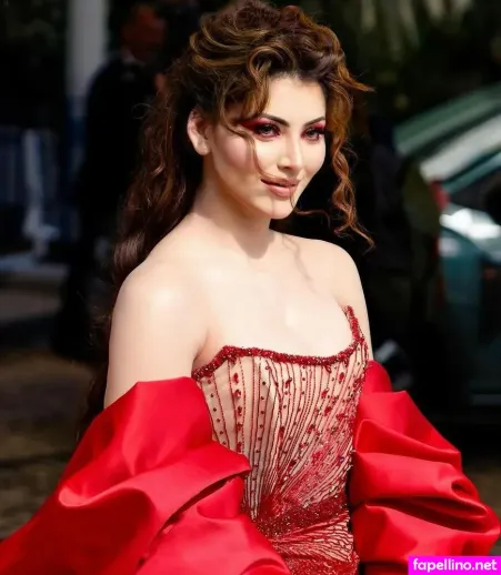 Urvashi Rautela OnlyFans Thumbnail #GL0aMh7Atv