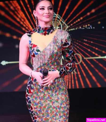 Urvashi Rautela OnlyFans Thumbnail #unU5odELLc