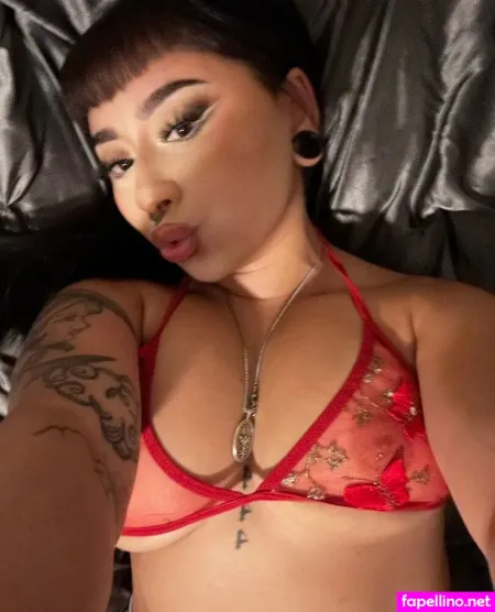 Urworstnightmare23 Main Profile Photo