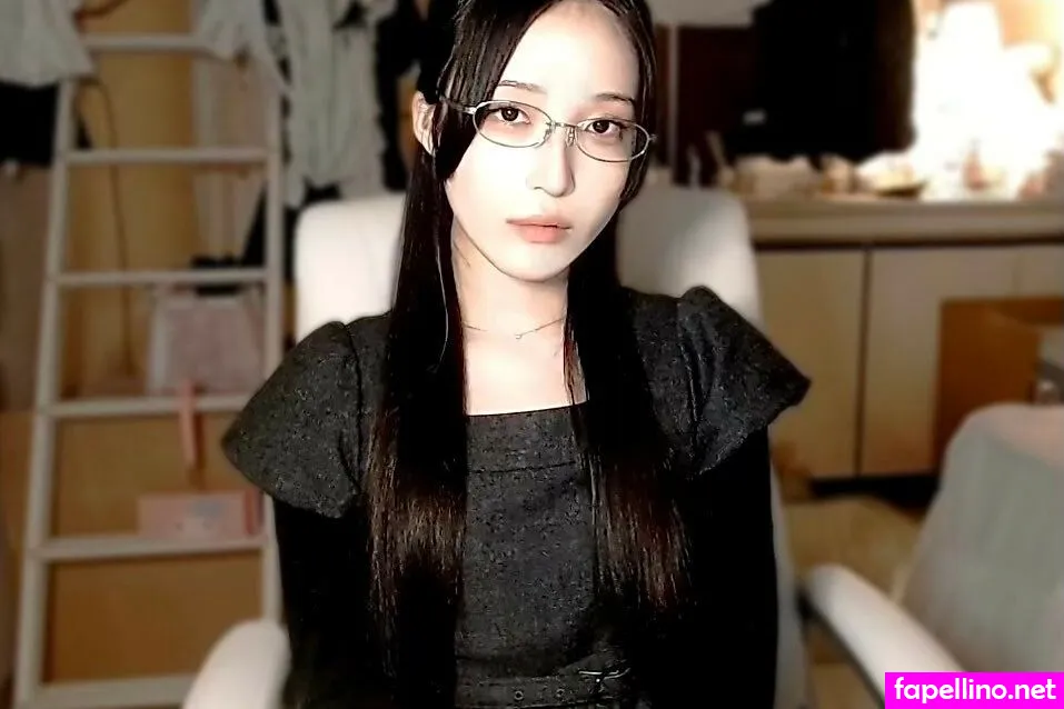 usamello, usamellow, usamimi,  ( Nude Leaked OnlyFans Photo #4NgfsIAYYB