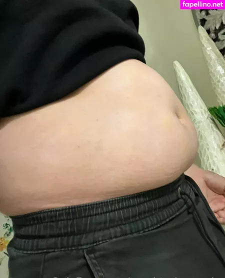 Used To Have Abs OnlyFans Thumbnail #fnfVTnepfH