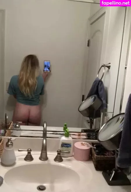 Useless Cum Bucket OnlyFans Thumbnail #gITLIaCynb