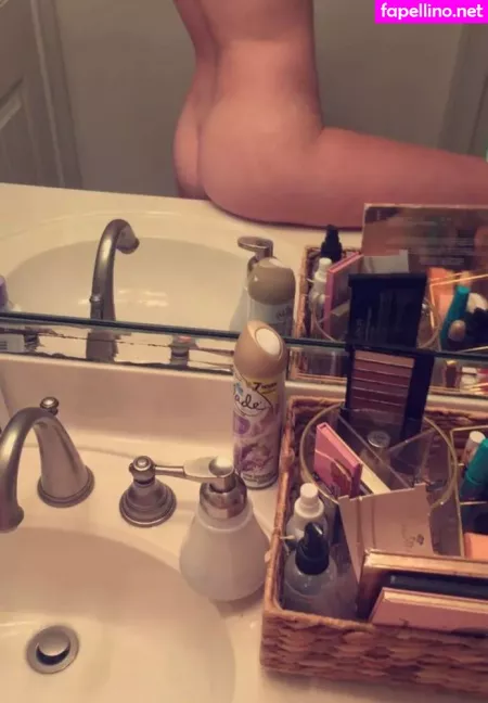 Useless Cum Bucket OnlyFans Thumbnail #ppvLjAzl4X