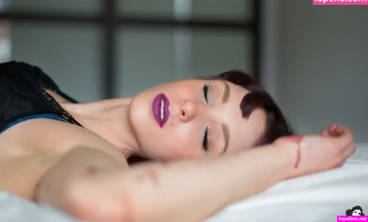 User0298450824 OnlyFans Thumbnail #VyKVAgWzTZ