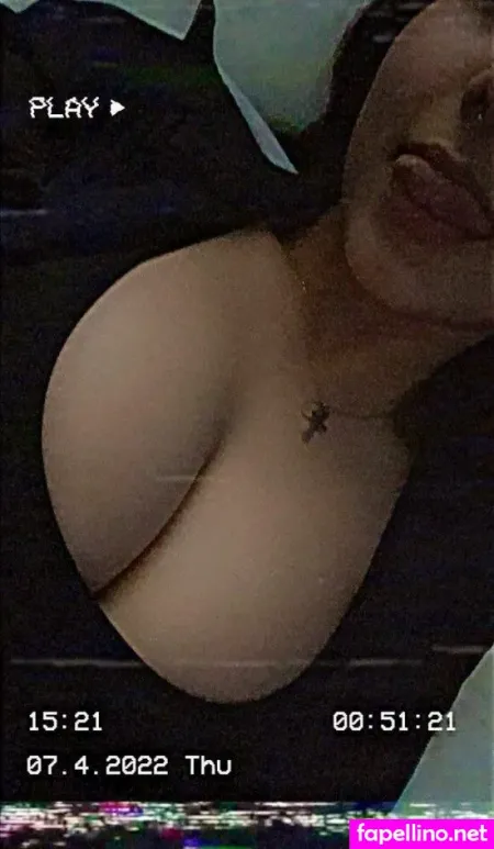 User422092910905798656 OnlyFans Thumbnail #R2ZurcM3O5