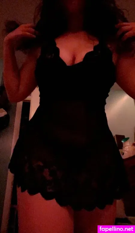 User422092910905798656 OnlyFans Thumbnail #xZcC6BhWwO