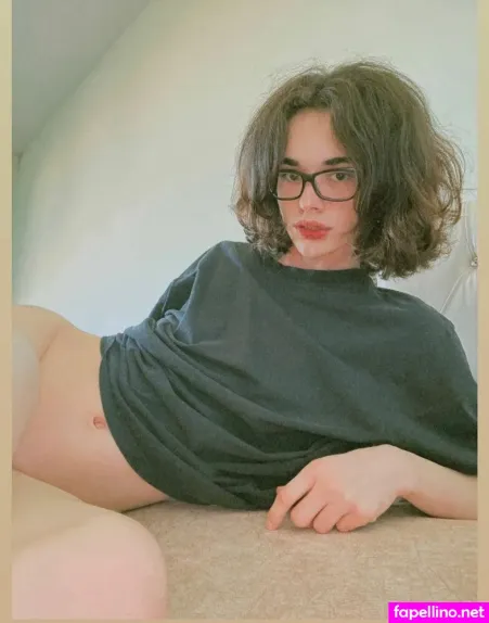 User427880893135200257 OnlyFans Thumbnail #IGzV9h1xr3