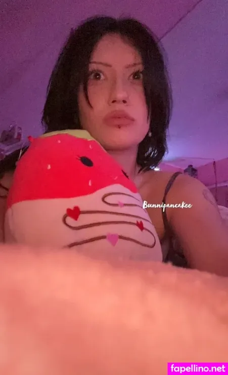 User529436493324754944 OnlyFans Thumbnail #68tq14U5RR