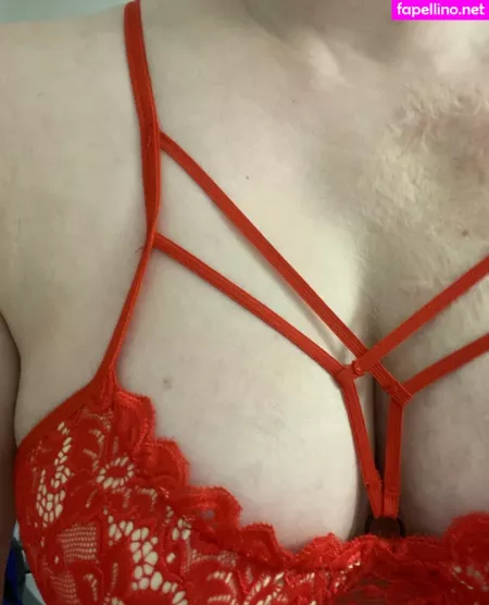 Uskyldigesara OnlyFans Thumbnail #KIZB0WHT52