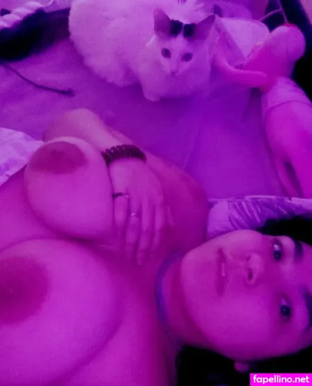 Utkashnitke OnlyFans Thumbnail #ZtiFLJAcDg